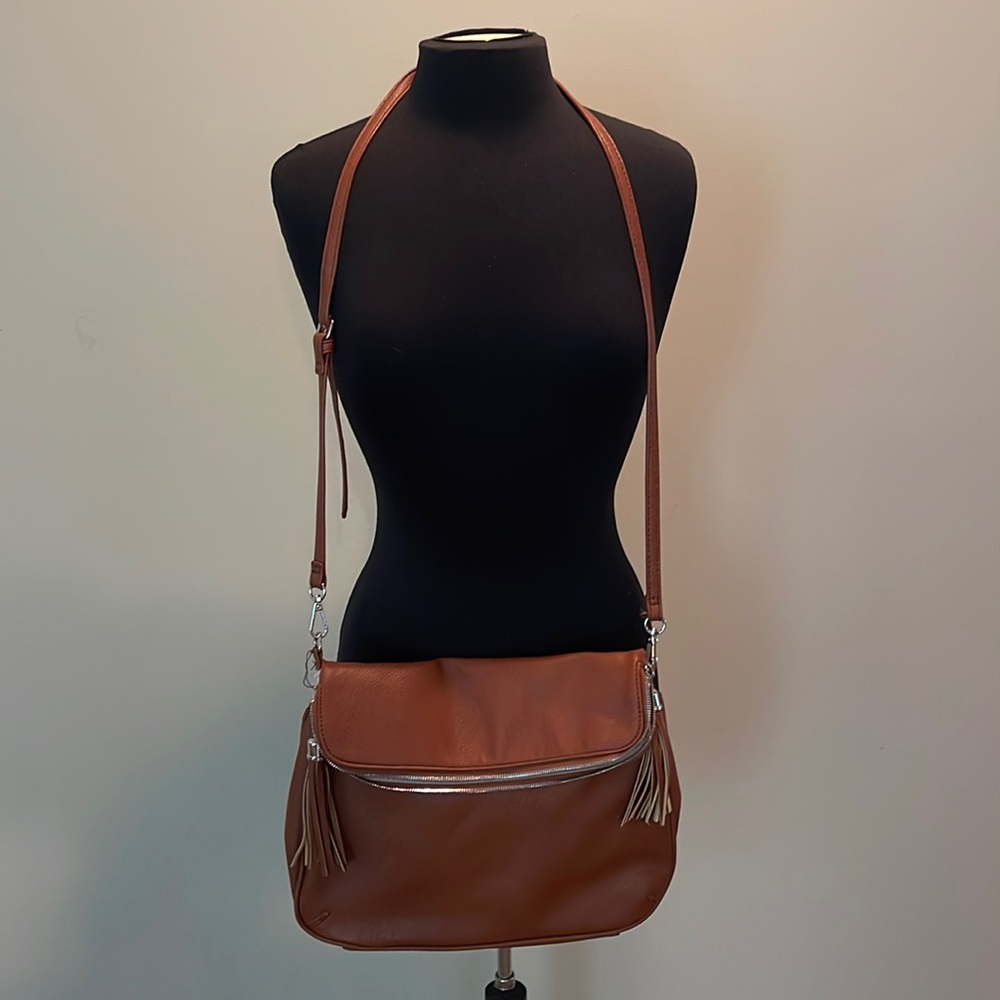 Cute! Cato Expandable Purse!